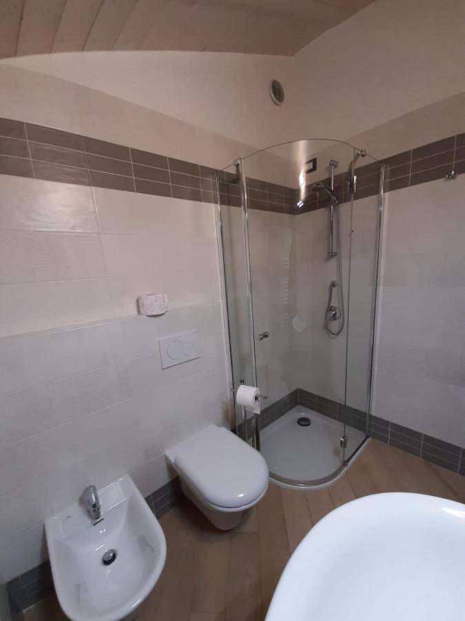 Bmp Apartment Deluxe 1 Jacuzzi Riscaldata Privata Vista Lago Di Garda Brenzone sul Garda Exterior foto